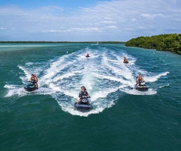 Randonnées en Jet Ski inoubliables à Fréjus