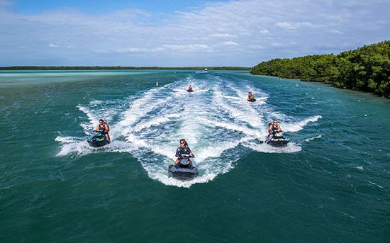 Randonnées en Jet Ski inoubliables à Fréjus